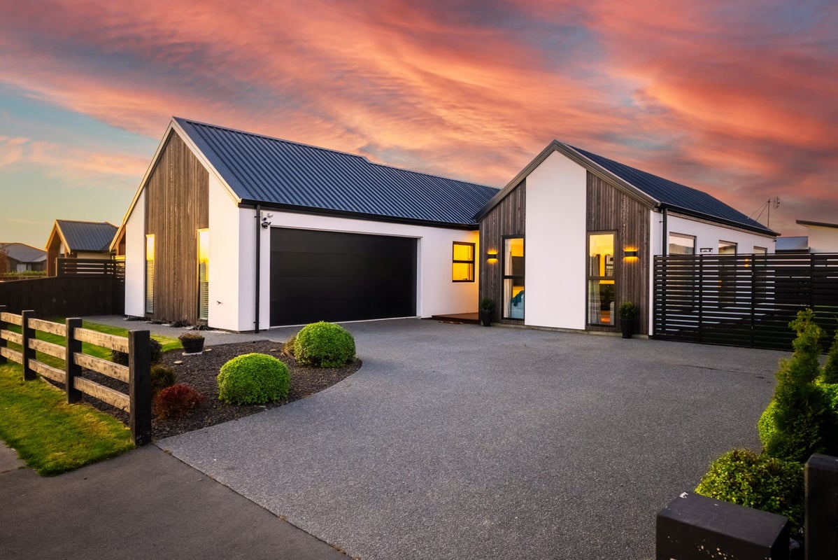 350 Halswell Junction Road, Halswell, Christchurch - Carousel 2