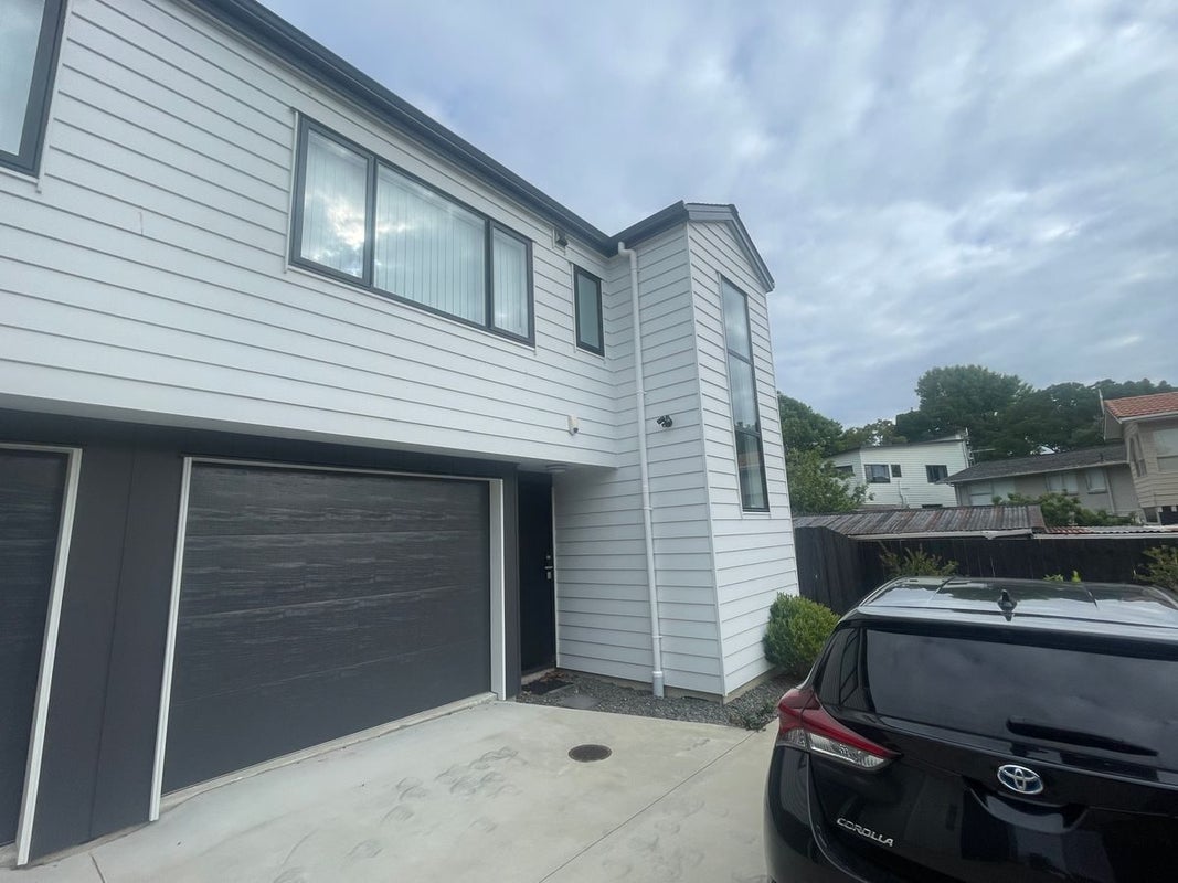 22 Union Road, Howick, Auckland - Carousel 1