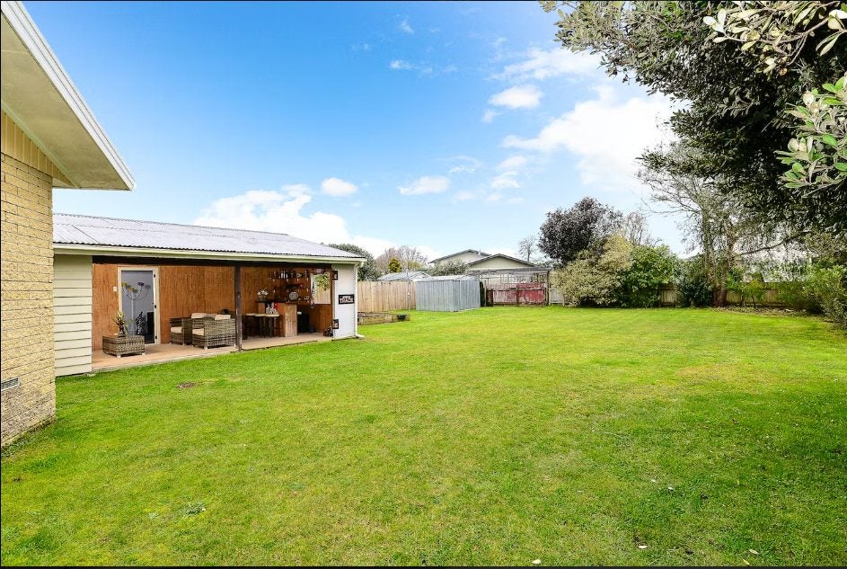 18 Southey Street, Leamington, Cambridge - Carousel 2