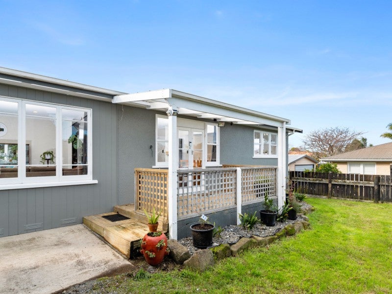27 Tyrone Street, Greerton, Tauranga - Carousel 1