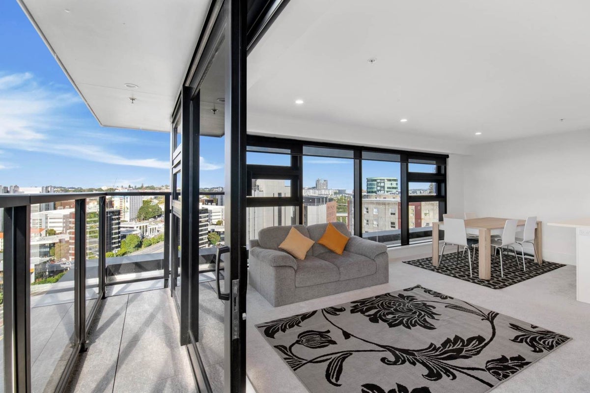 1603/8 Whitaker Place, Grafton, Auckland - Carousel 2