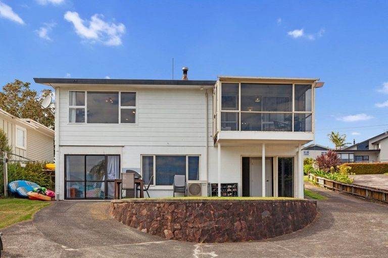 22 Hamurana Road, Omokoroa, Omokoroa - Carousel 11
