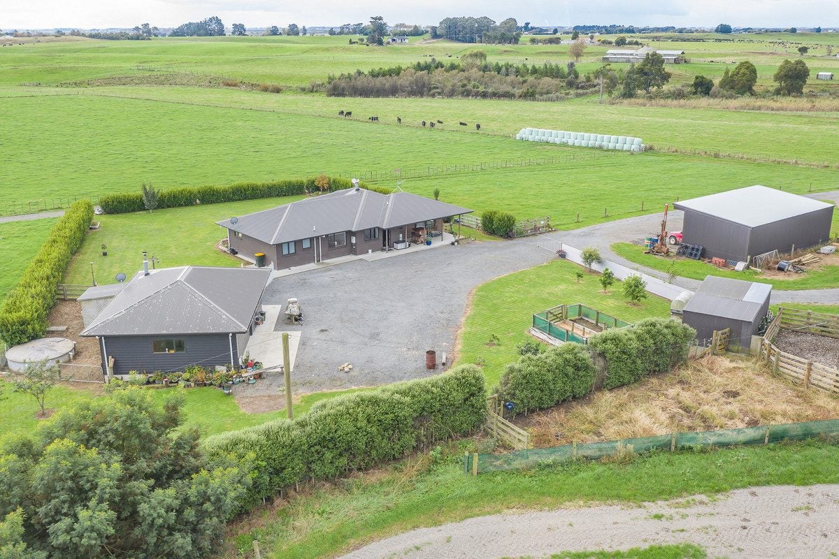 391A Koputaroa Road, Koputaroa, Levin - Carousel 1