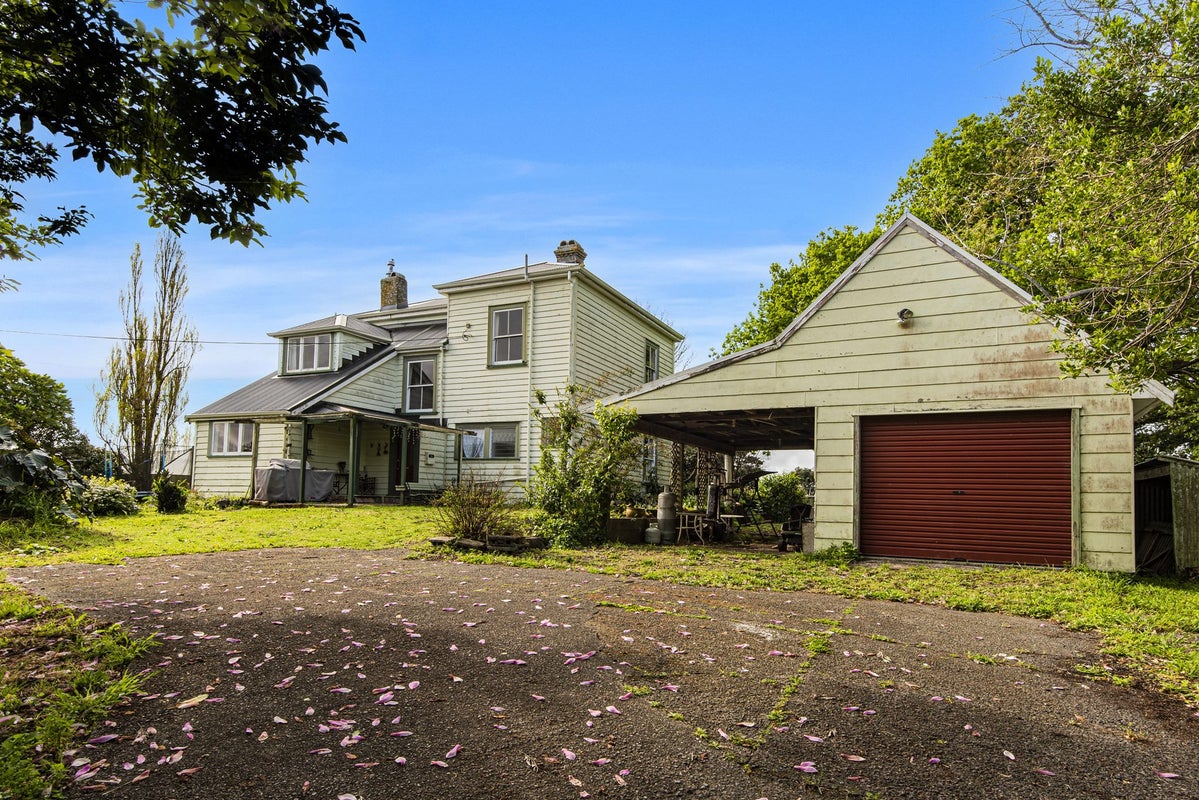 23 Station Road, Kamo, Whangarei - Carousel 2