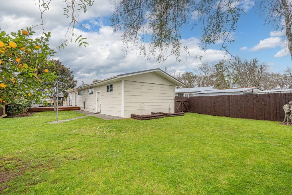 28 Lethborg Street, Dinsdale, Hamilton, Waikato - Carousel 2