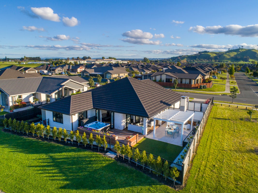 48 Drabble Crescent, Papamoa Beach, Papamoa - Carousel 2