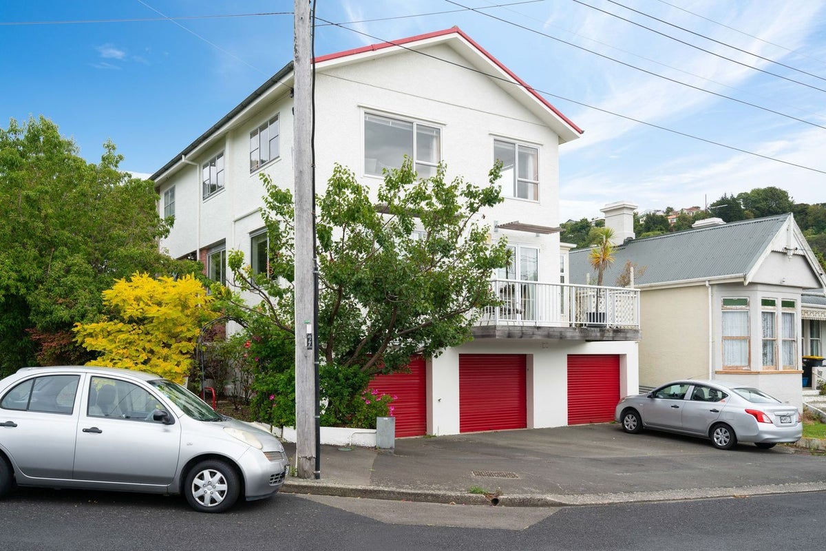 1/25 Hazel Avenue, Caversham, Dunedin - Carousel 1