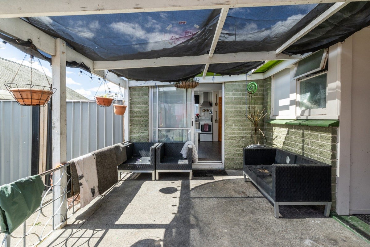 330 Tui Place, Camberley, Hastings - Carousel 2