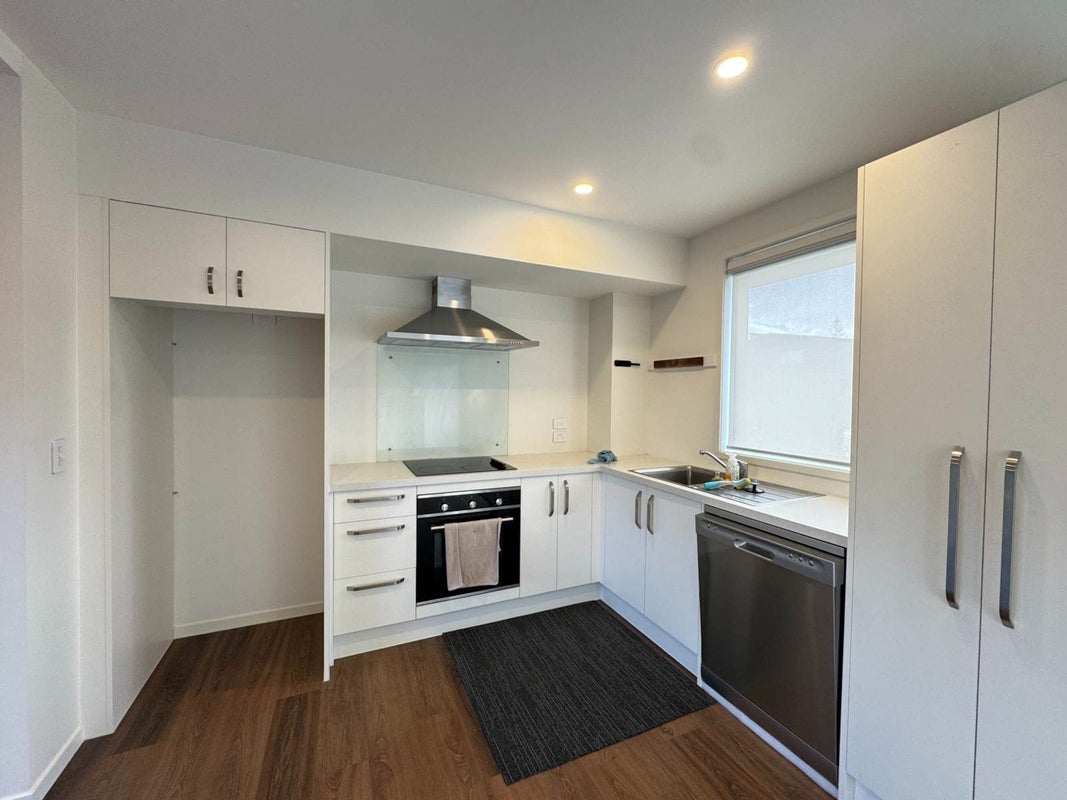 39 Cessna Crescent, Mangere, Auckland - Carousel 2