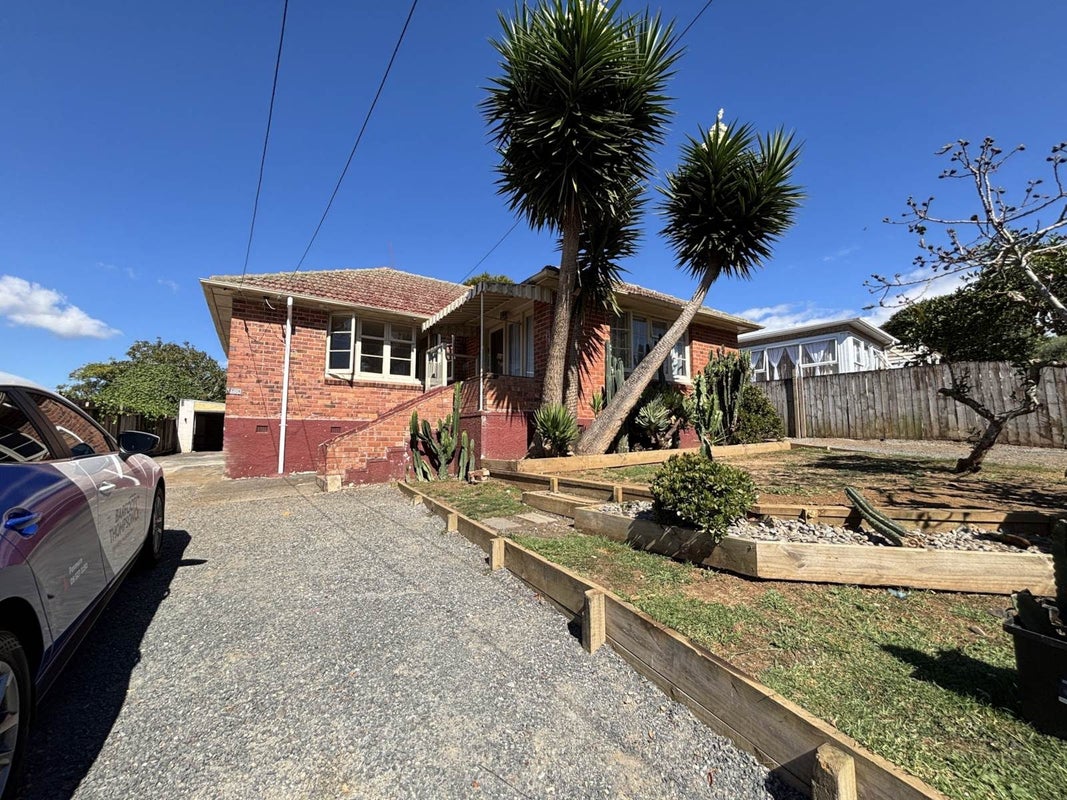 20 Stewart Avenue, Panmure, Auckland - Carousel 2