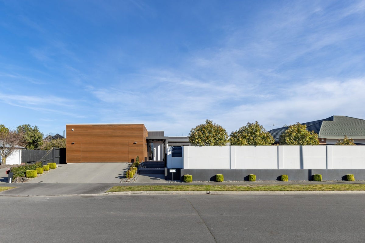 11 St Pauls Place, Burwood, Christchurch - Carousel 25