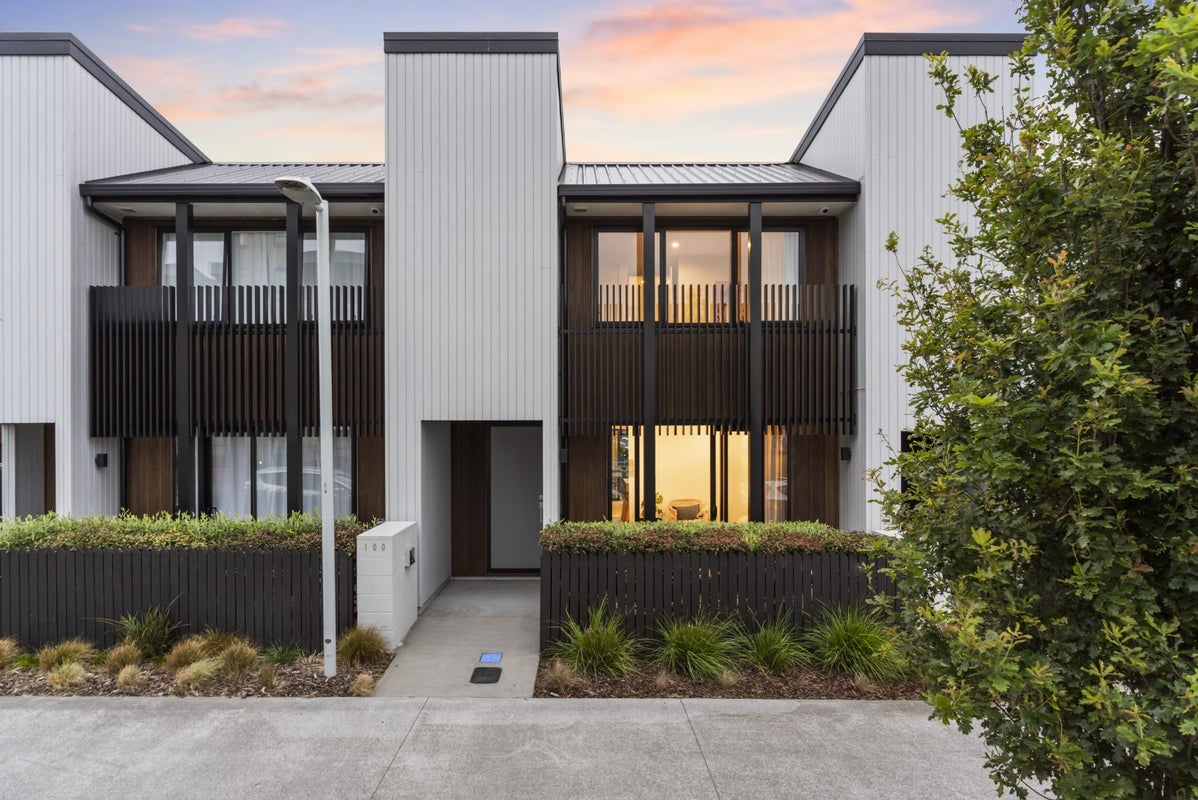 100 Clark Road, Hobsonville, Auckland - Carousel 1