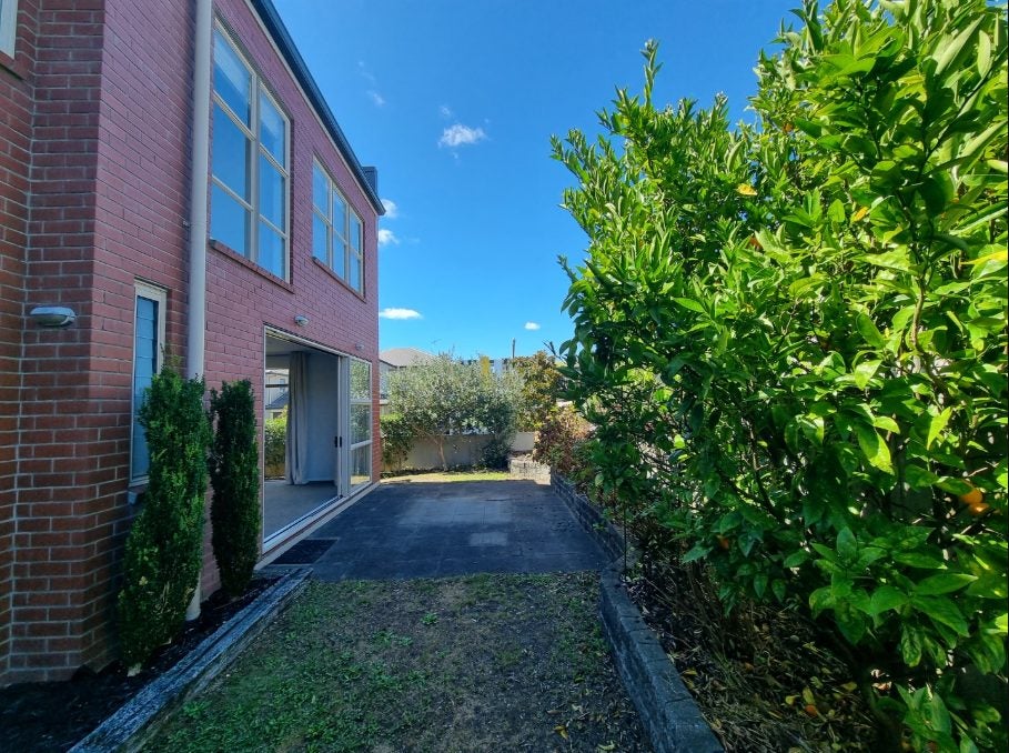25 Singleton Avenue, Stonefields, Auckland - Carousel 13