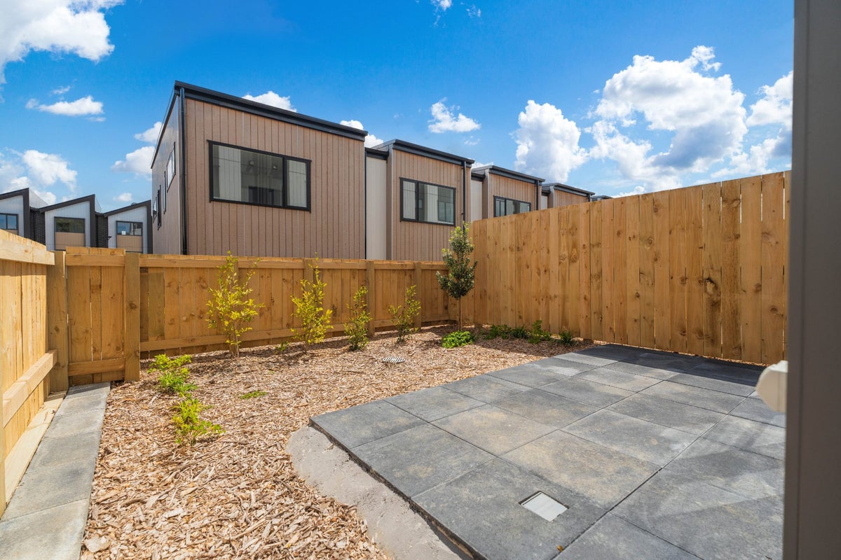 13 Tokarewa Close, Mount Wellington, Auckland - Carousel 14