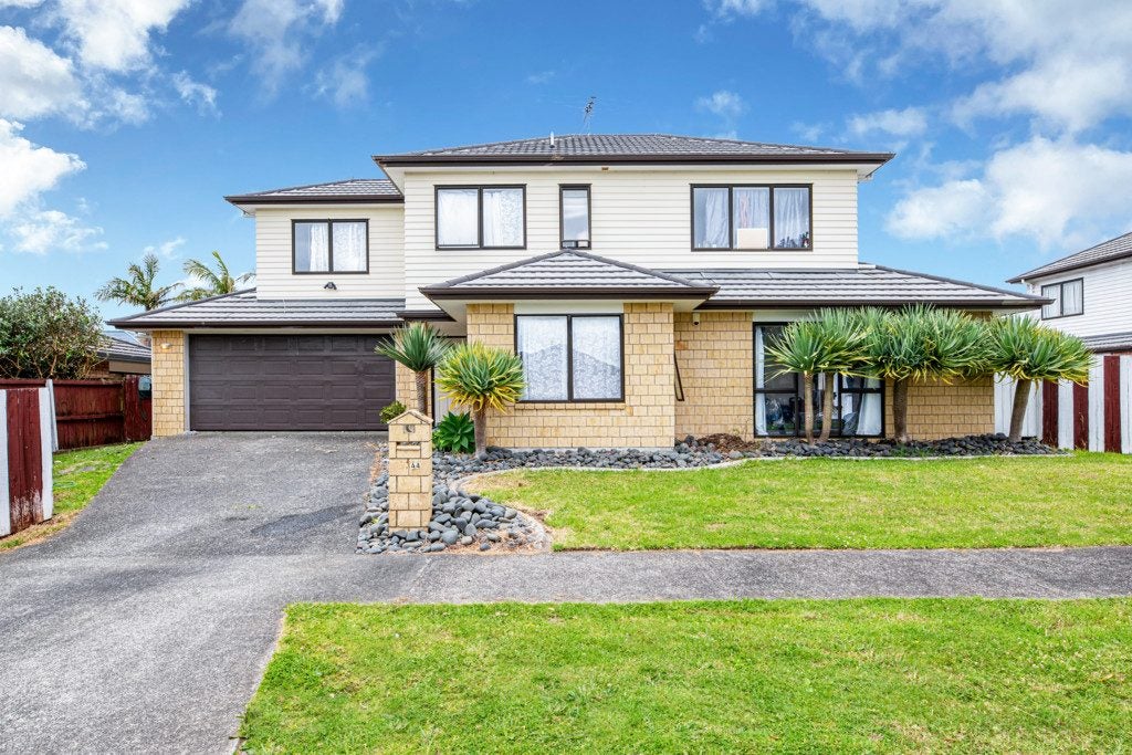 44 Basra Drive, Henderson, Auckland - Carousel 1