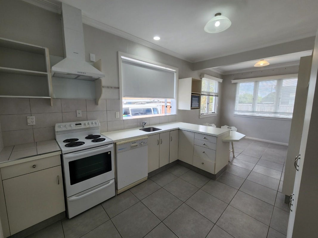 1008 Maraekakaho Road, Raureka, Hastings - Carousel 2