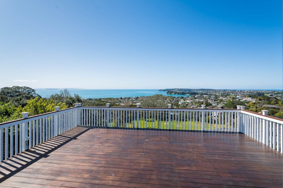 485 Whangaparaoa Road, Stanmore Bay, Whangaparaoa - Carousel 2
