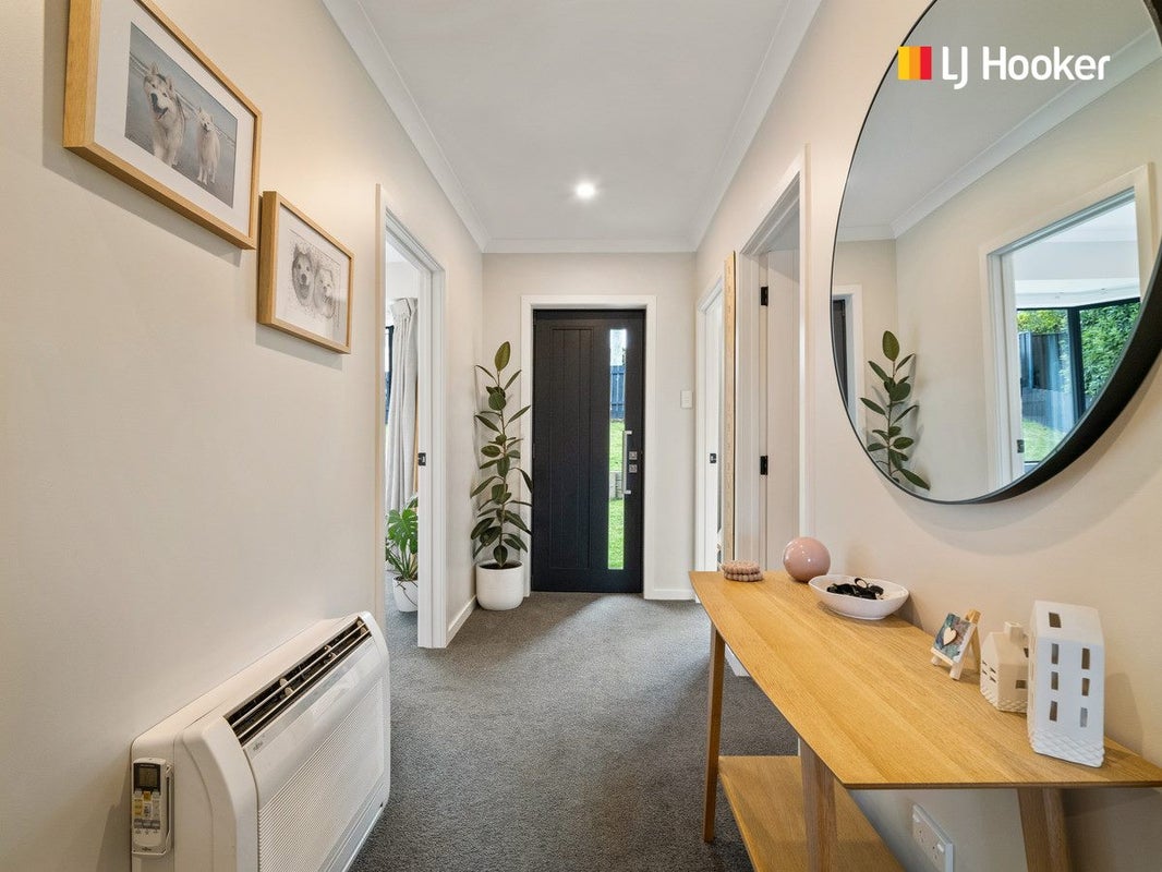 9 Paterson Street, Abbotsford, Dunedin - Carousel 2