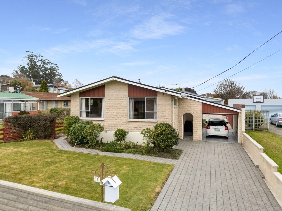 18 Kingslea Street, Holmes Hill, Oamaru - Carousel 20