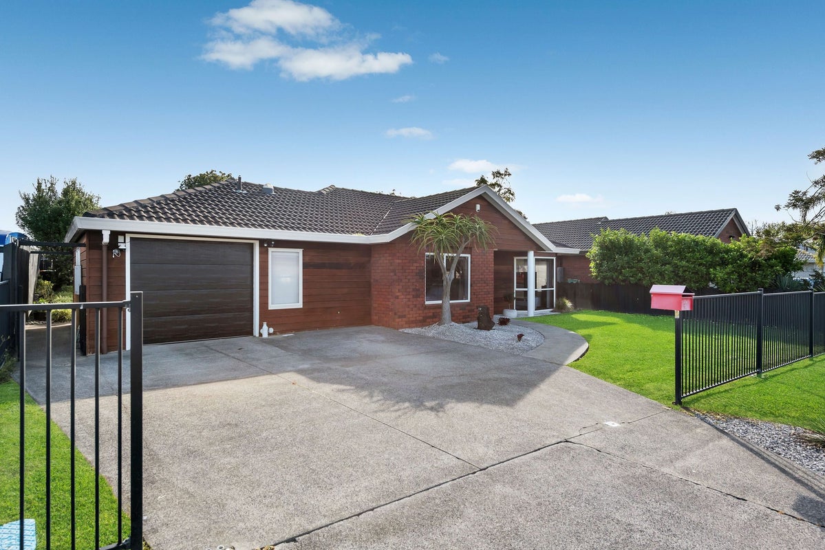 62 Burswood Drive, Burswood, Auckland - Carousel 2