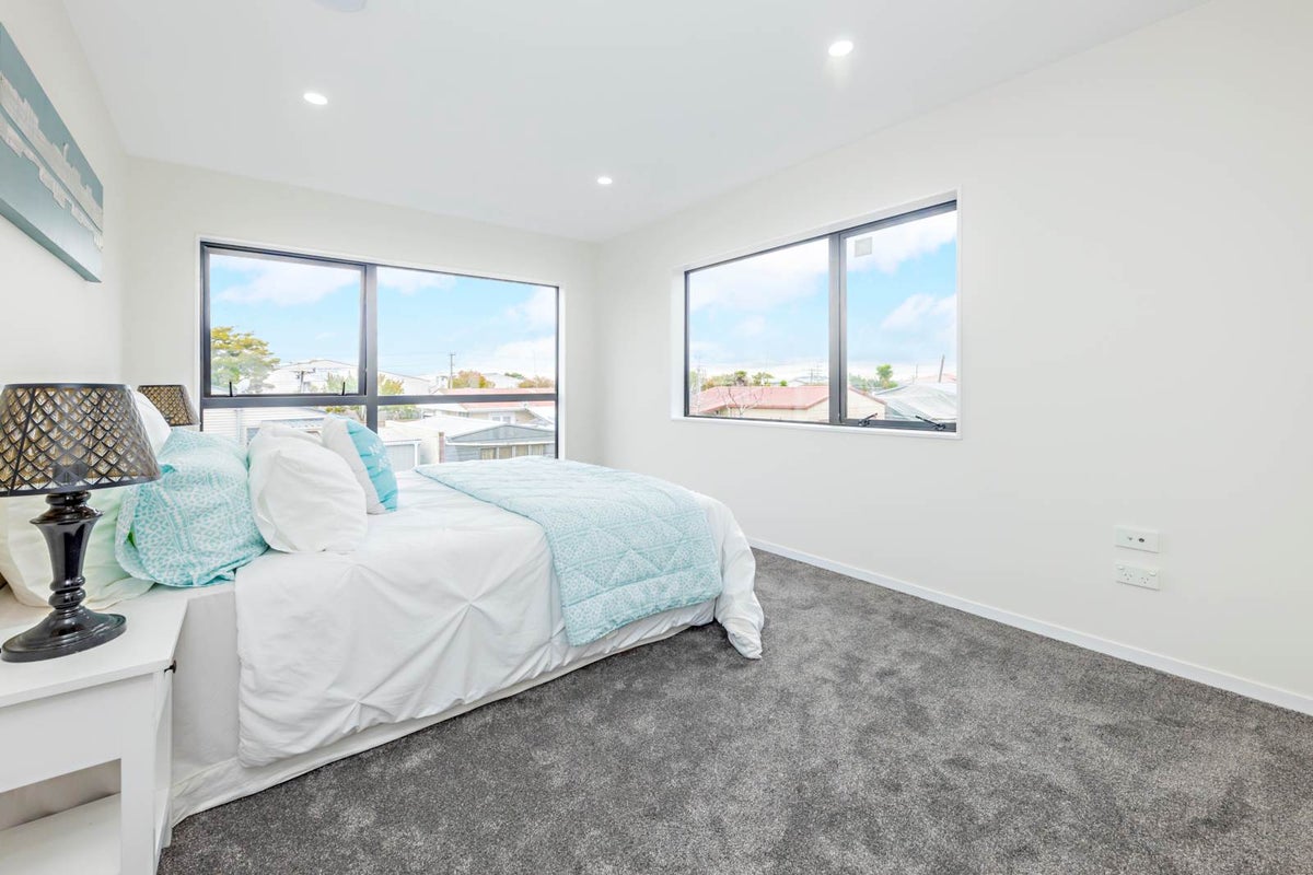 7B Hurley Place, Kelston, Auckland - Carousel 10