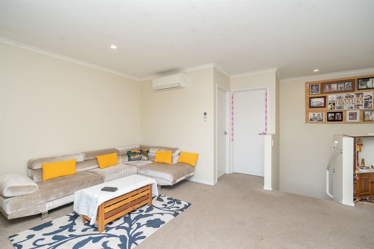 5/287 Ulster Street, Whitiora, Hamilton - Carousel 2