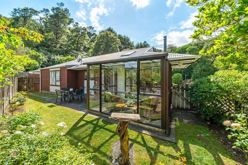 95 Tawhai Street, Stokes Valley, Lower Hutt - Carousel 2
