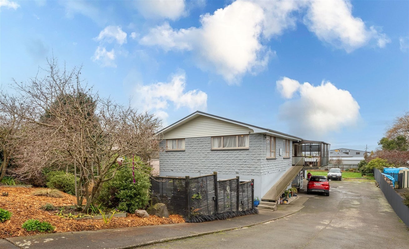 21 Royal Street, Kensington, Timaru - Carousel 1