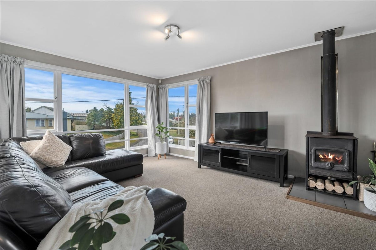 94 Mount View Drive, Mangakakahi, Rotorua - Carousel 1