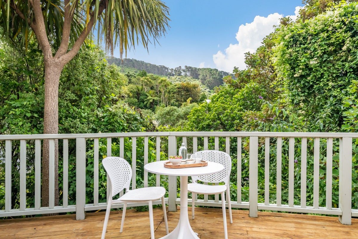 57 Nottingham Street, Karori, Wellington - Carousel 1