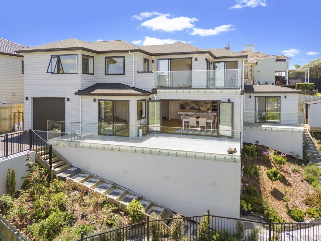 14D Howard Road, Northcote, Auckland - Carousel 2