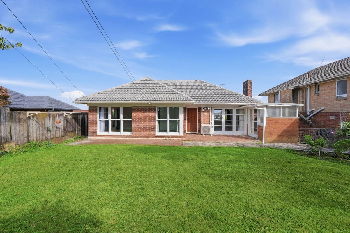 481 Mount Albert Road, Mount Roskill, Auckland - Carousel 2