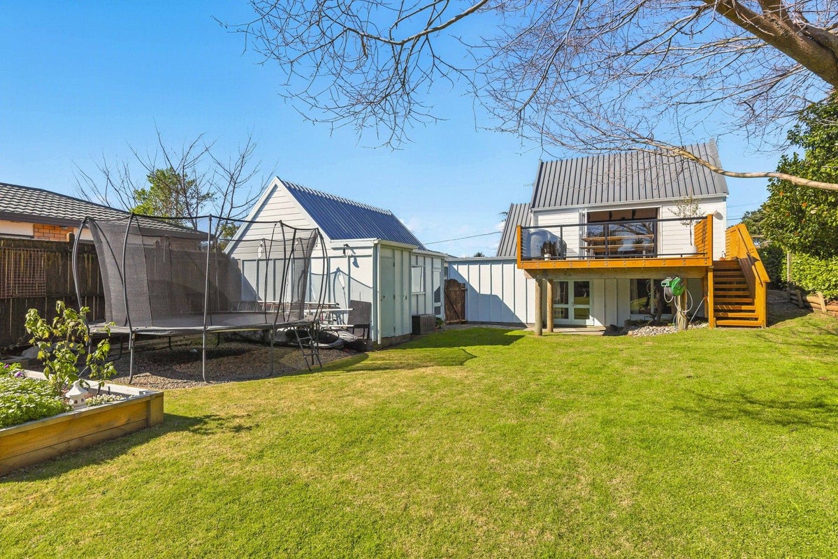 13 Walton Road, Paraparaumu Beach, Paraparaumu - Carousel 2