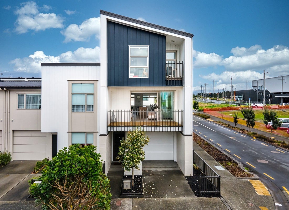 22 Horo Road, Flat Bush, Auckland - Carousel 2