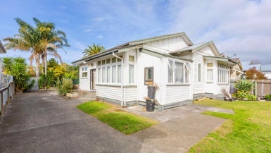 44A Latham Street, Napier South, Napier - Carousel 1