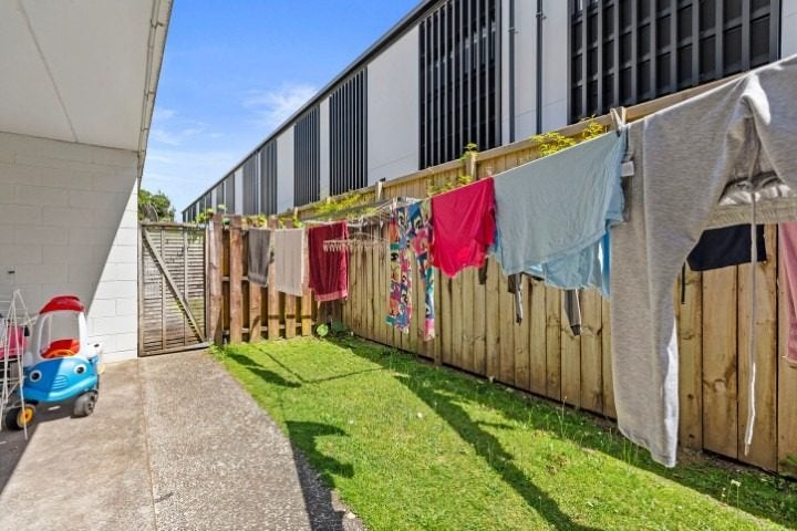 37 Selwyn Street, Tauranga, Tauranga - Carousel 14