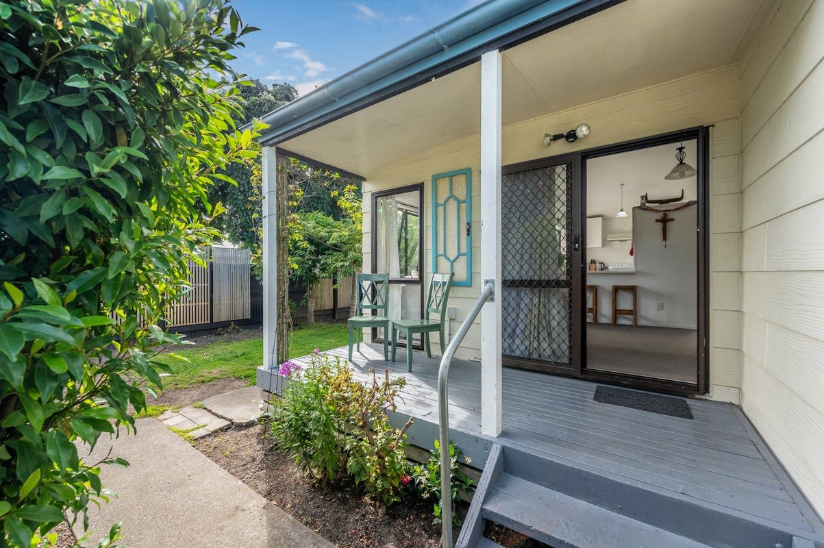 205A Pattison Road, Akina, Hastings - Carousel 1