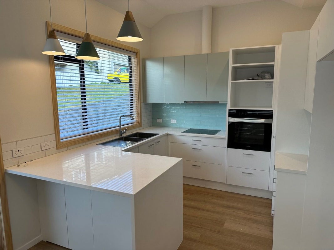 25A Quebec Road, Milford, Auckland - Carousel 2