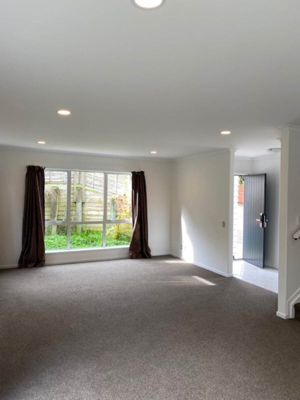 6A San Luis Place, Golflands, Auckland - Carousel 2