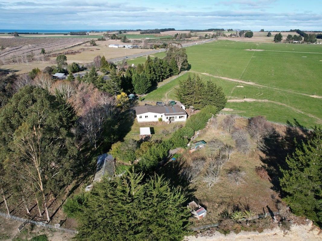 2470 Herbert-Hampden Road, Waianakarua - Carousel 20