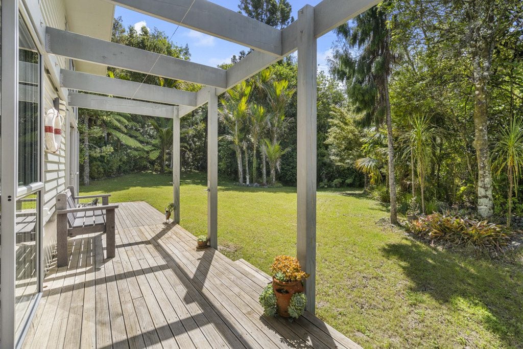 10 Beach Street, Sandspit, Warkworth - Carousel 2