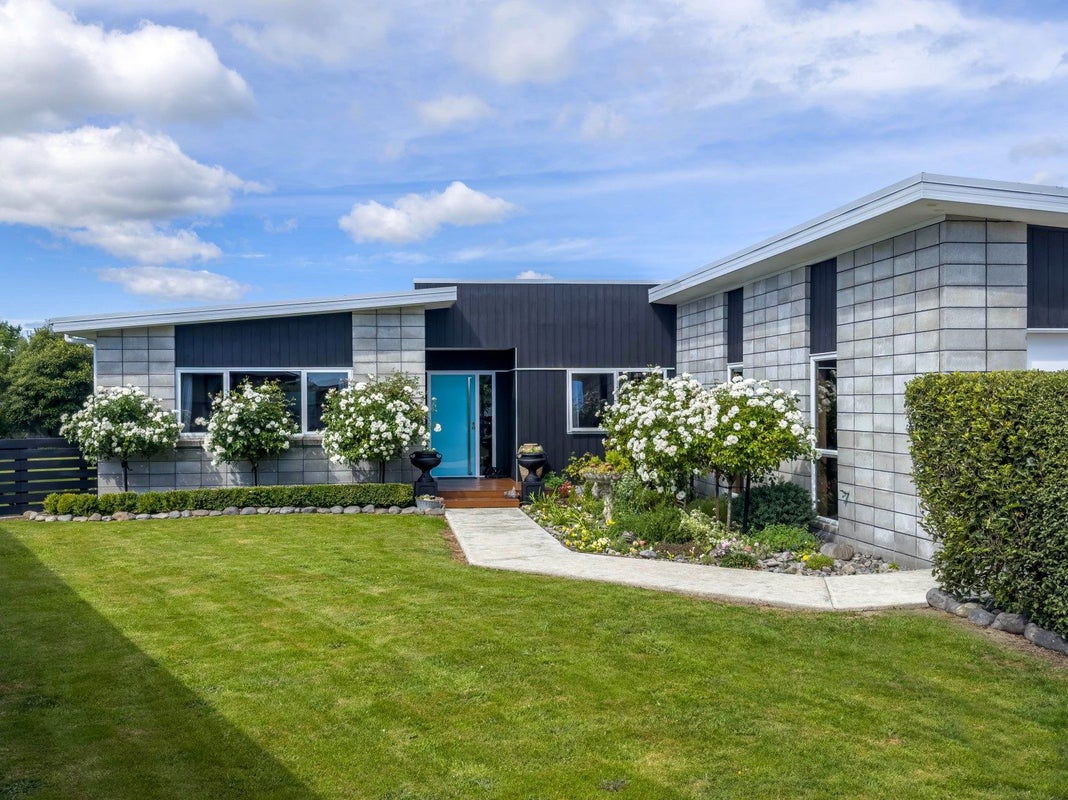 26 Gimson Street, Solway, Masterton - Carousel 1