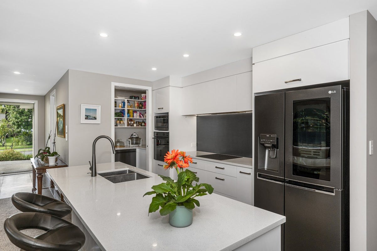 449 Ohauiti Road, Ohauiti, Tauranga - Carousel 2