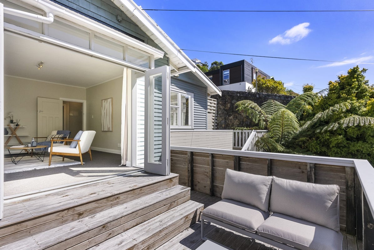 286 Ohiro Road, Brooklyn, Wellington - Carousel 1