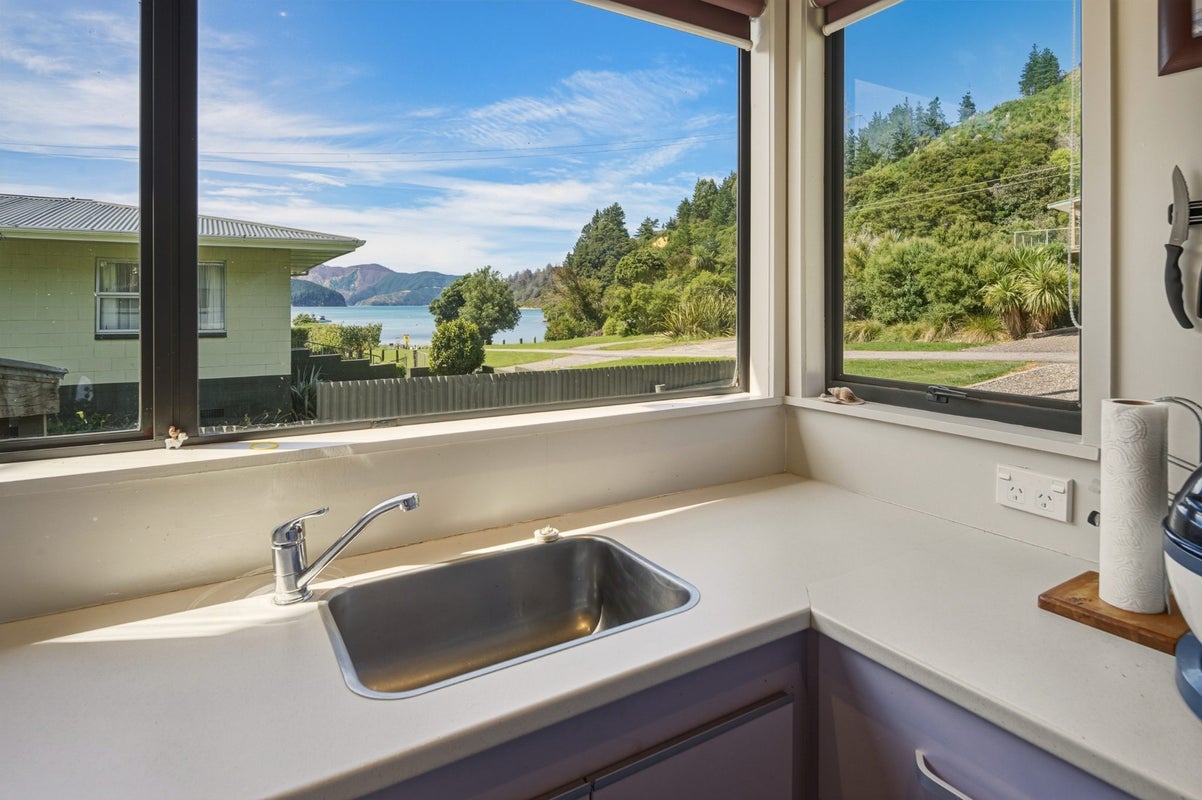 7 Hakahaka Road, Port Underwood, Picton - Carousel 2