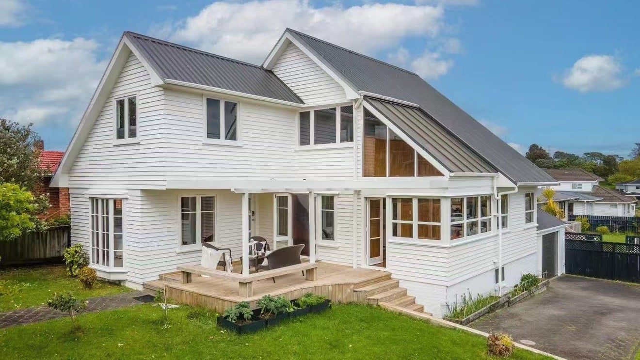29 Rogan Street, Mount Roskill, Auckland - Carousel 1