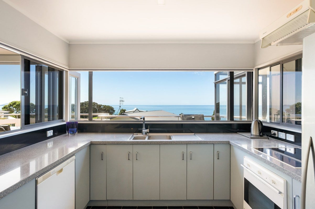 431 Onemana Drive, Onemana, Whangamata - Carousel 1
