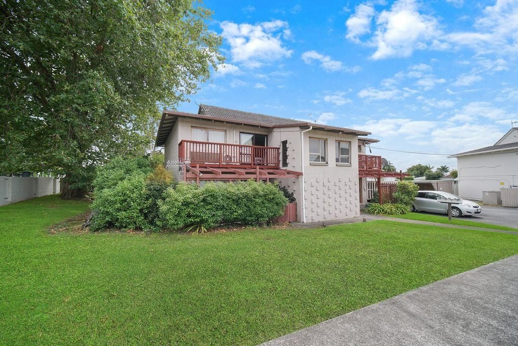 15/697 New North Road, St Lukes, Auckland - Carousel 1