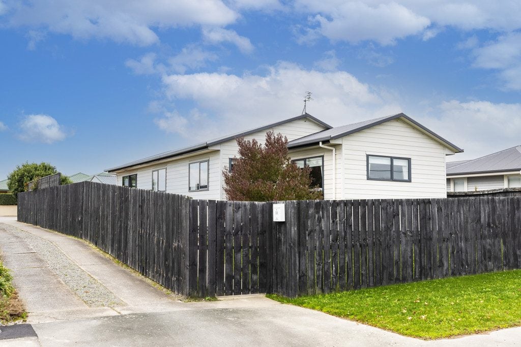 33 Ottawa Road, Wainoni, Christchurch - Carousel 1