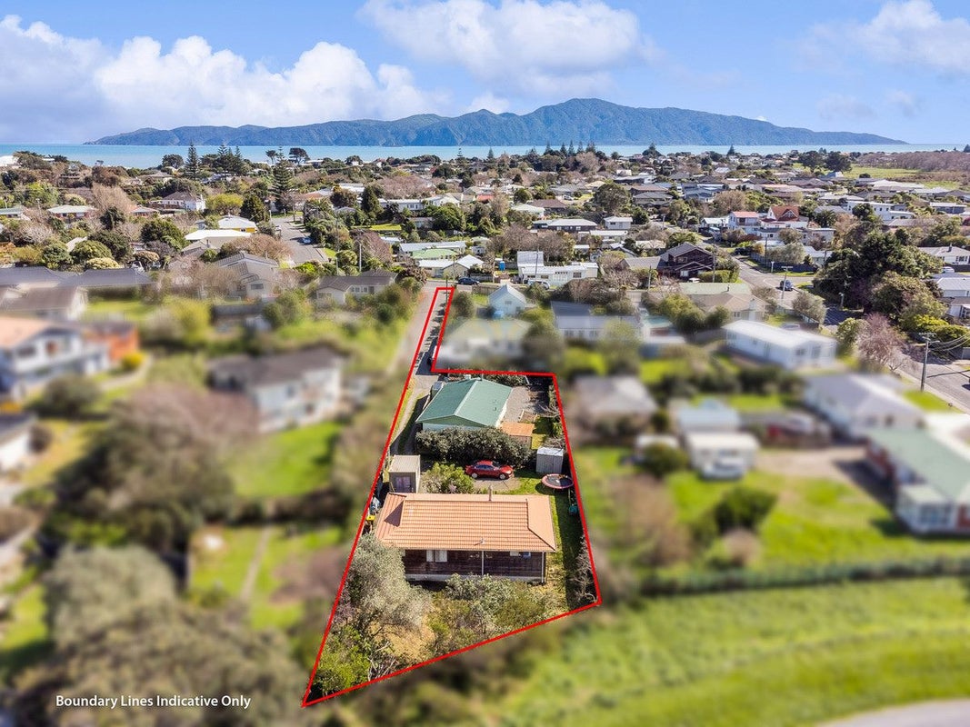 30 Anaru Street, Raumati Beach, Paraparaumu - Carousel 1